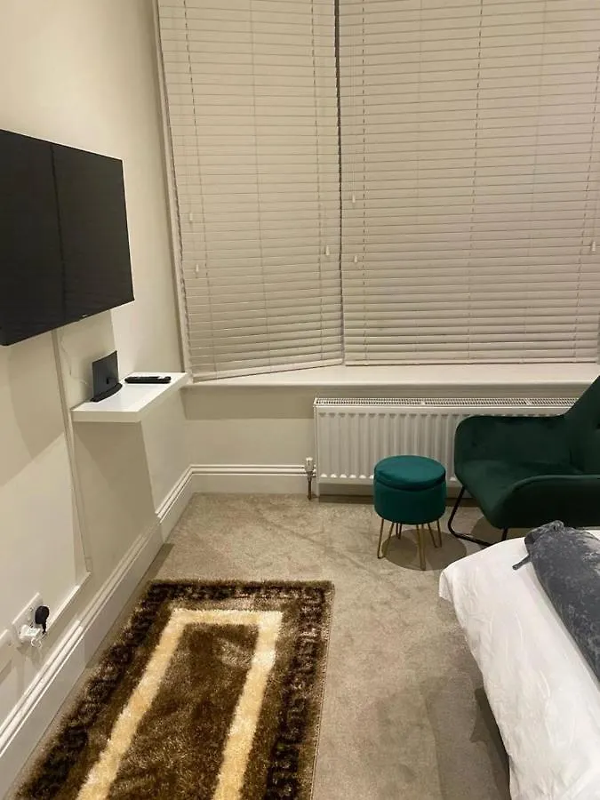 Stunning 1-Bed Apartment -Sleeps 2 & Central Links London